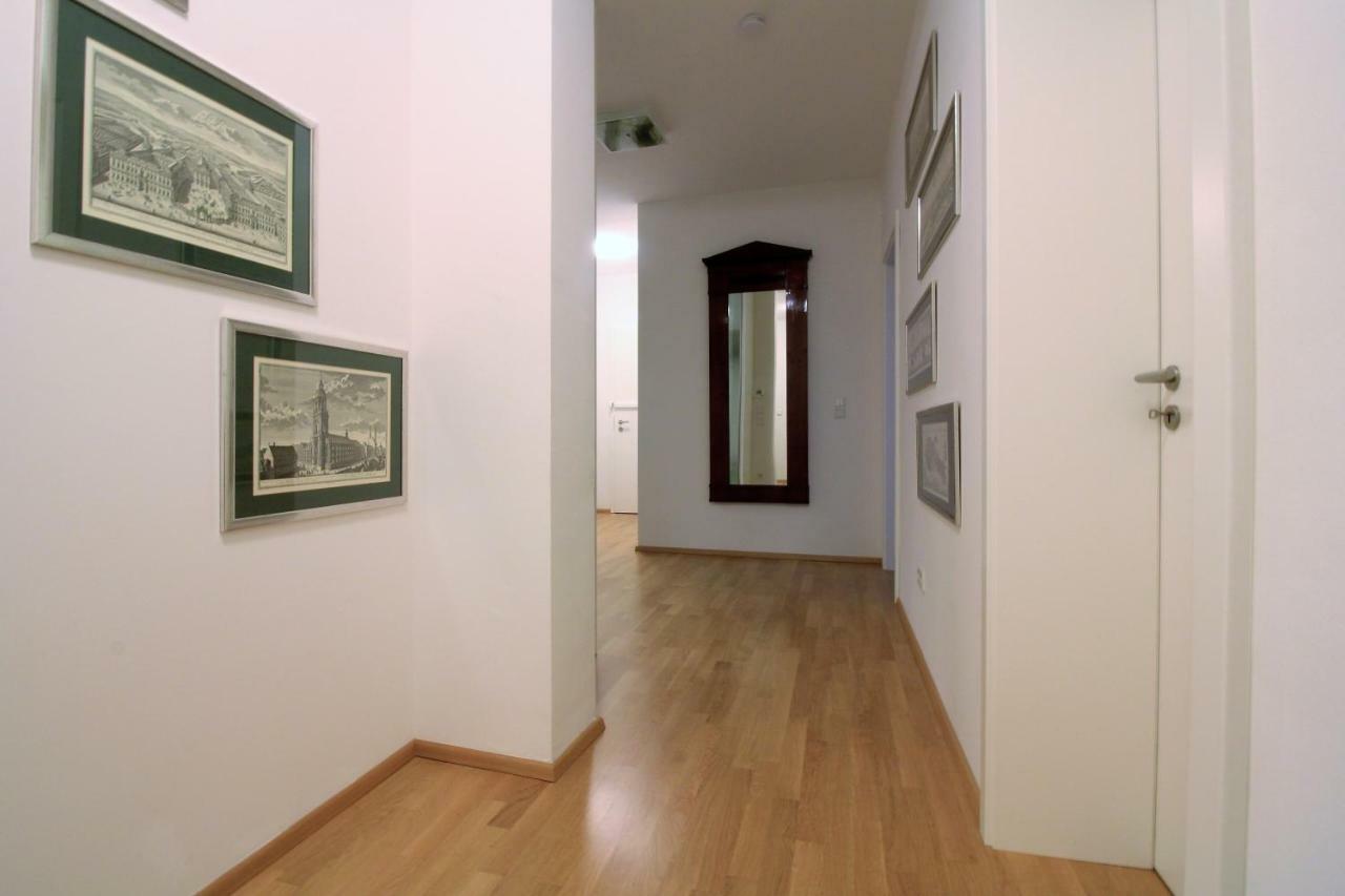 Luxury City Apartment - View Of River And Castle Вюрцбург Екстериор снимка