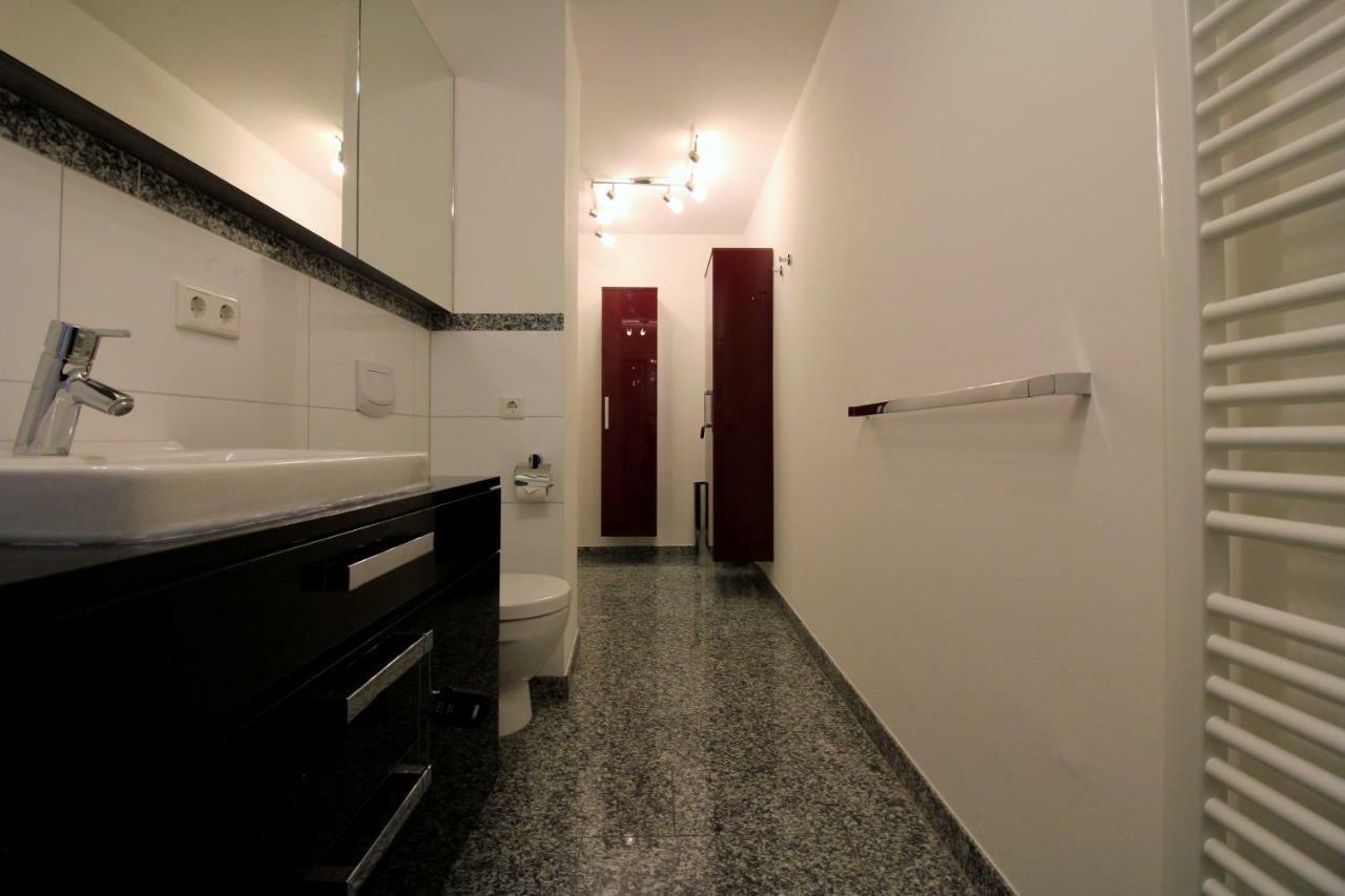 Luxury City Apartment - View Of River And Castle Вюрцбург Екстериор снимка